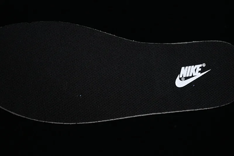 All Categories Nk SB Dunk Series Nk SB Dunk Low Low-top Sneakers Nk Dunk Low Bubble Jellyfish Neon Star Millennium Cyber ​​Black Pink SB Strap Low-top Casual Sneakers FD1232-001
